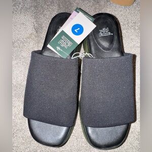Wild Fable Black Slide Sandals